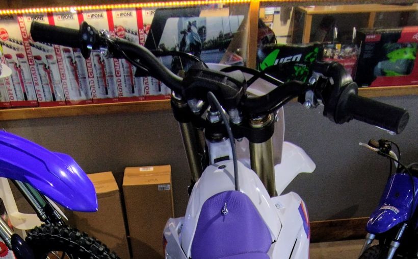 YAMAHA YZ 250 F 50TH AANIVERSARY EDITION 2