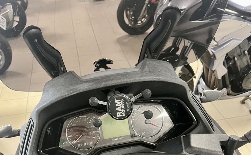 PEUGEOT METROPOLIS 400 RXR 4