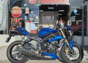 TRIUMPH STREET TRIPLE 675 - 2014