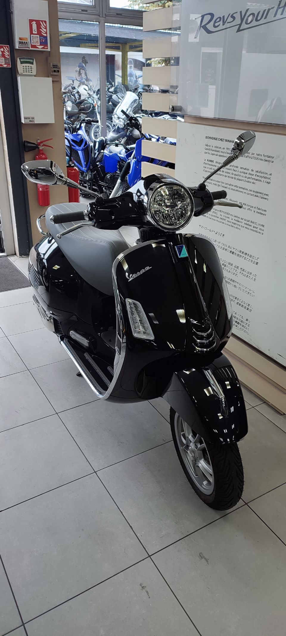 VESPA GTS 125IE SUPER 18