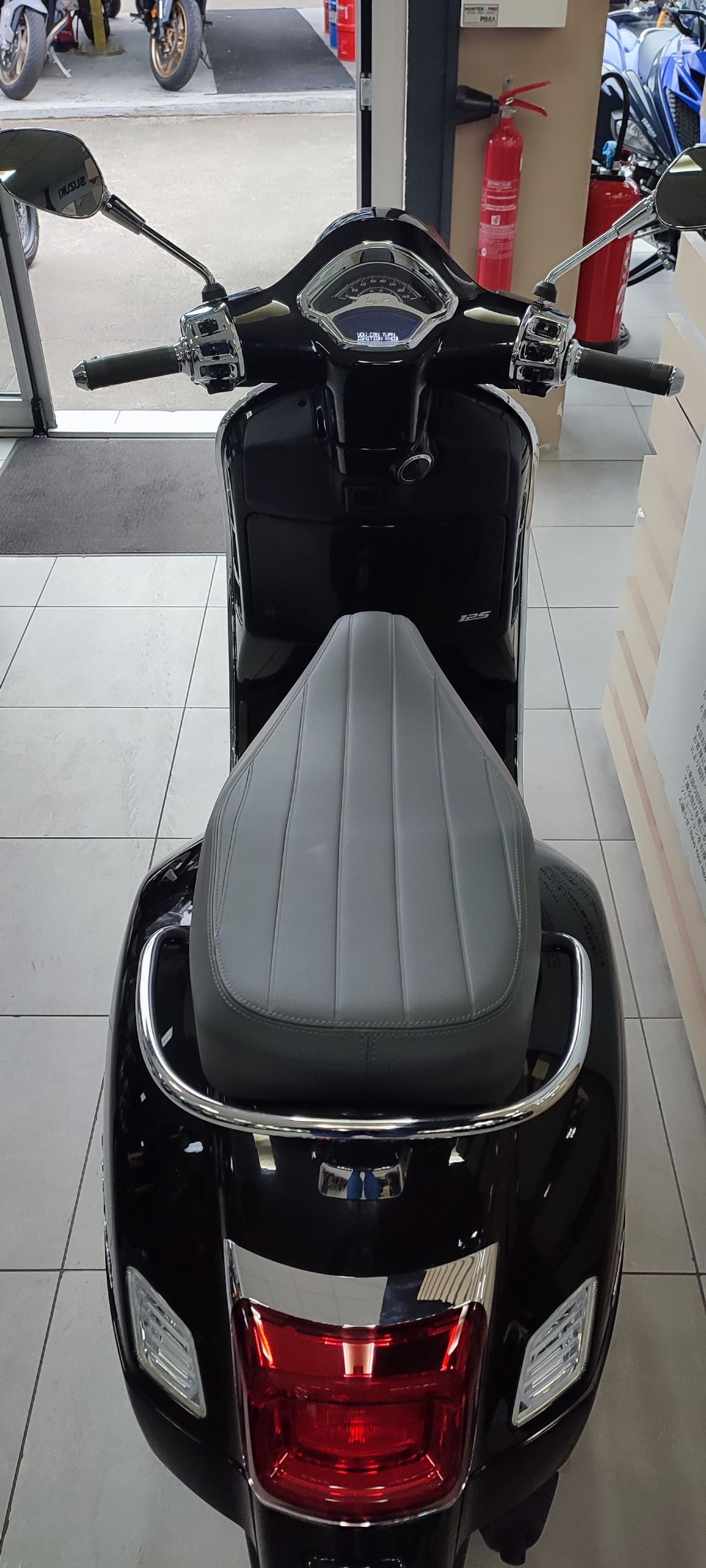 VESPA GTS 125IE SUPER 54