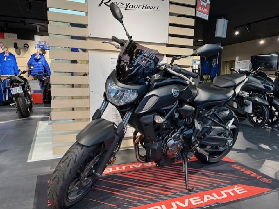 YAMAHA MT-07 (47.5CV) 5