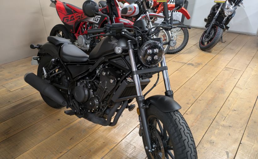 HONDA CMX 500 REBEL 40