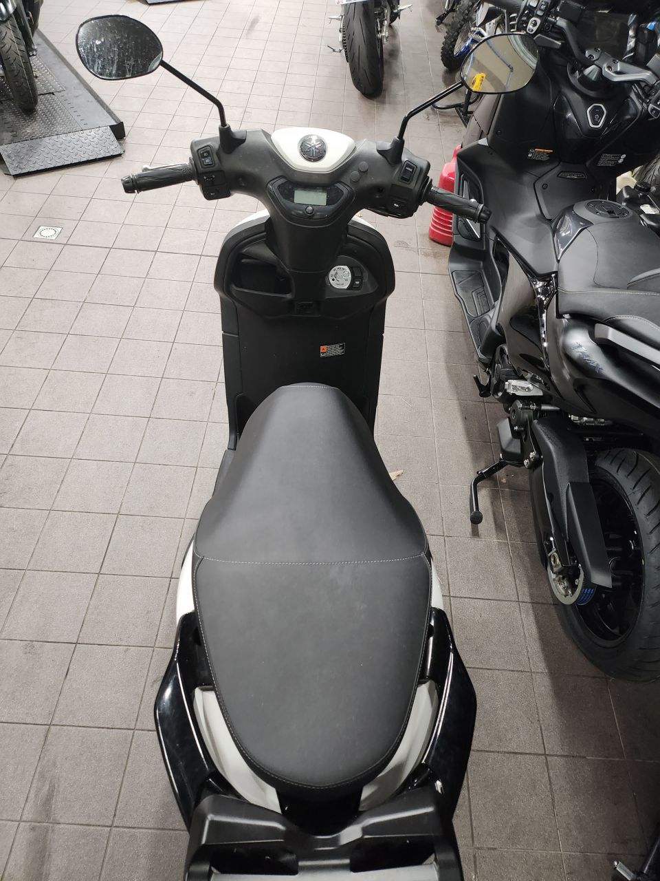 YAMAHA NEO'S 50 ELECTRIQUE 2