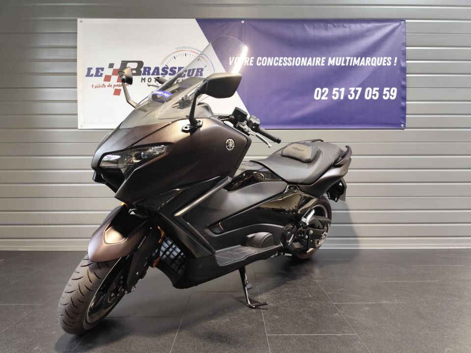 YAMAHA TMAX 560 TECH MAX 18