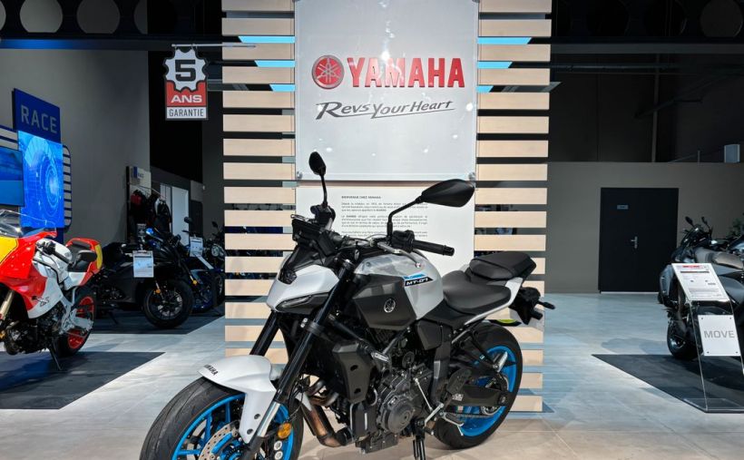 YAMAHA MT-07 2