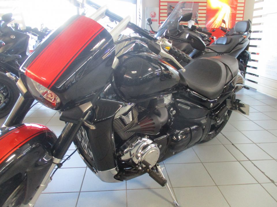 SUZUKI VZR 1800 INTRUDER 40