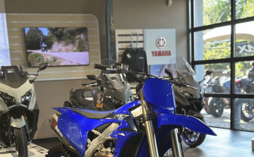 YAMAHA YZ450F 0