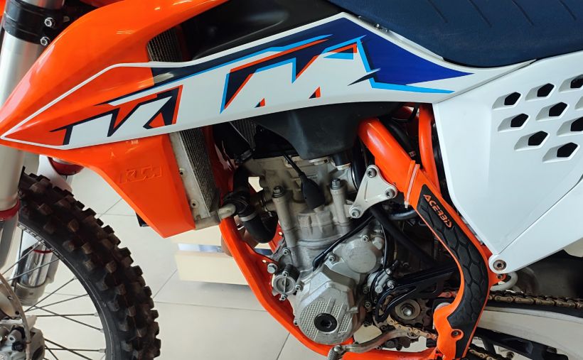 KTM 250 SX-F 6