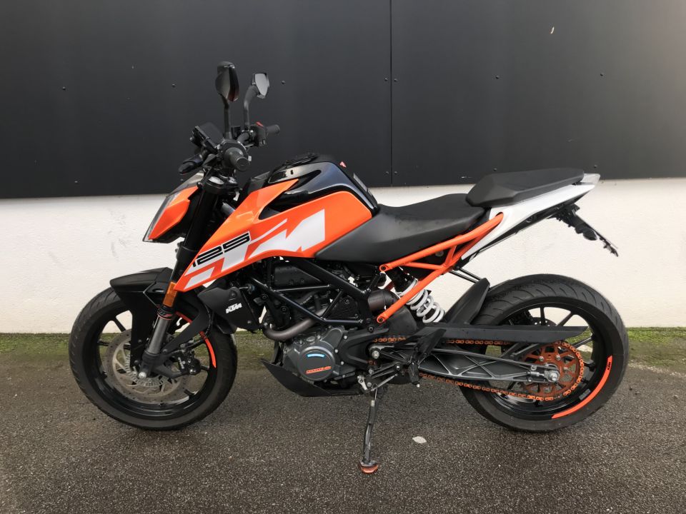 KTM 125 DUKE 8