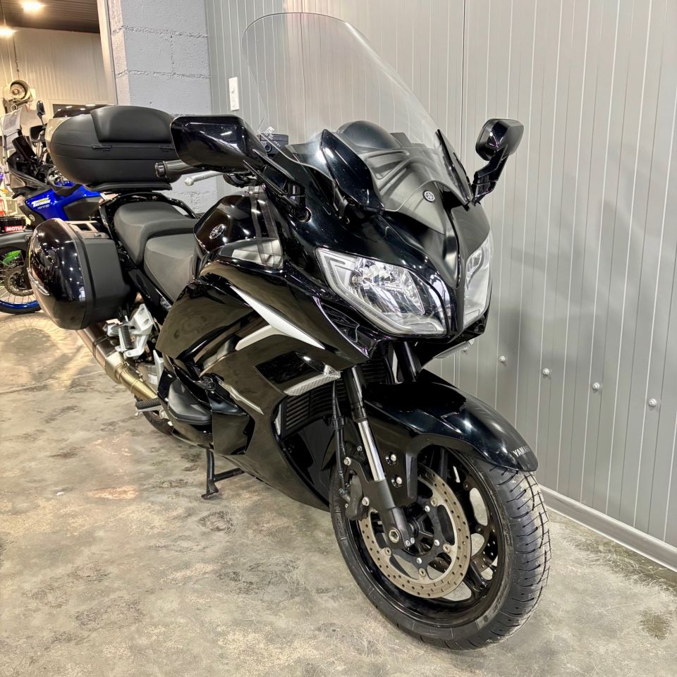 YAMAHA FJR 1300 AS 3