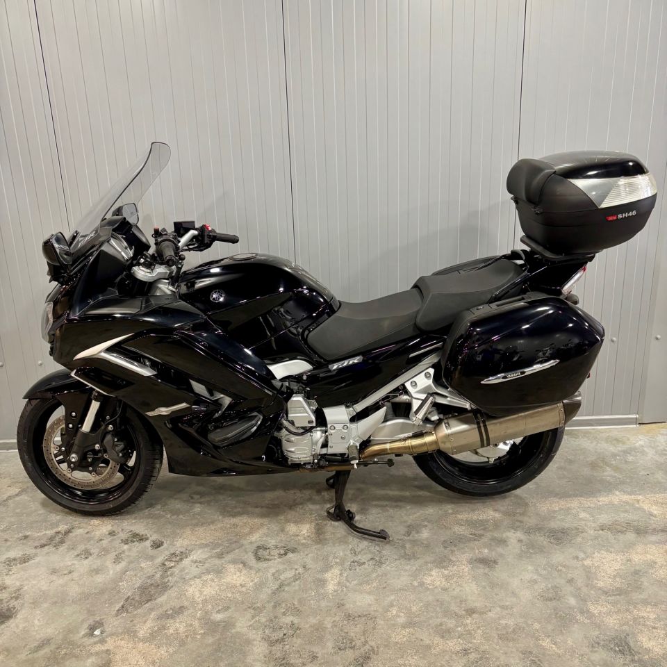 YAMAHA FJR 1300 AS 9