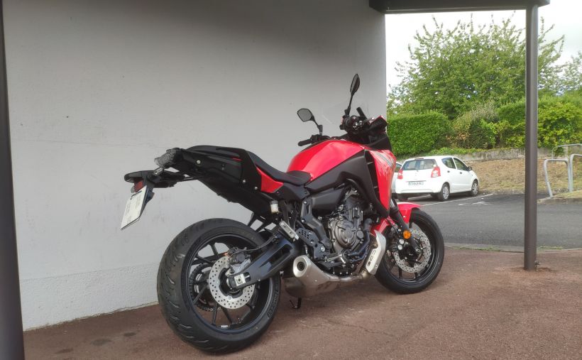 YAMAHA TRACER 7 2
