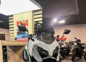 YAMAHA XP T-MAX 560 TECH MAX - 2025