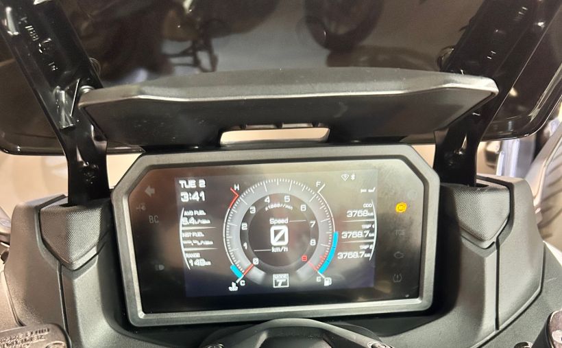 YAMAHA XP T-MAX 560 TECH MAX 2