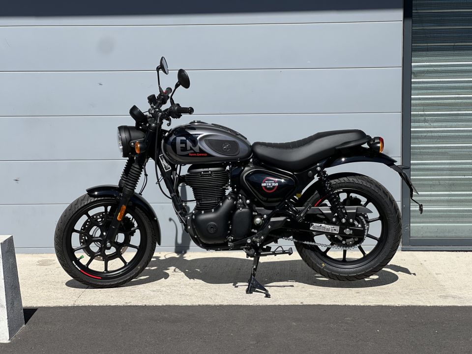 ROYAL ENFIELD HUNTER 350 3