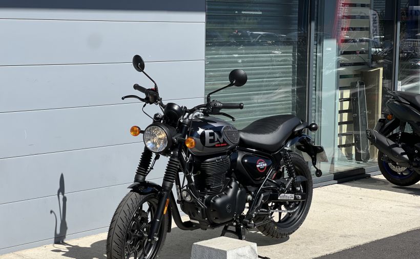 ROYAL ENFIELD HUNTER 350 4