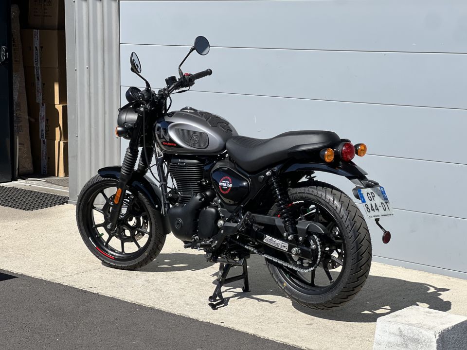 ROYAL ENFIELD HUNTER 350 5