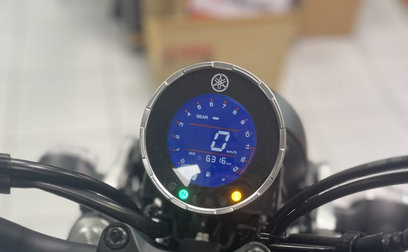 YAMAHA XSR 125 Legacy 9
