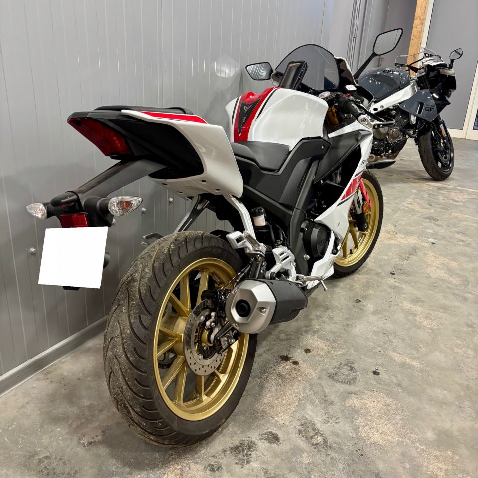 YAMAHA R125 World GP 60th Anniversary 6