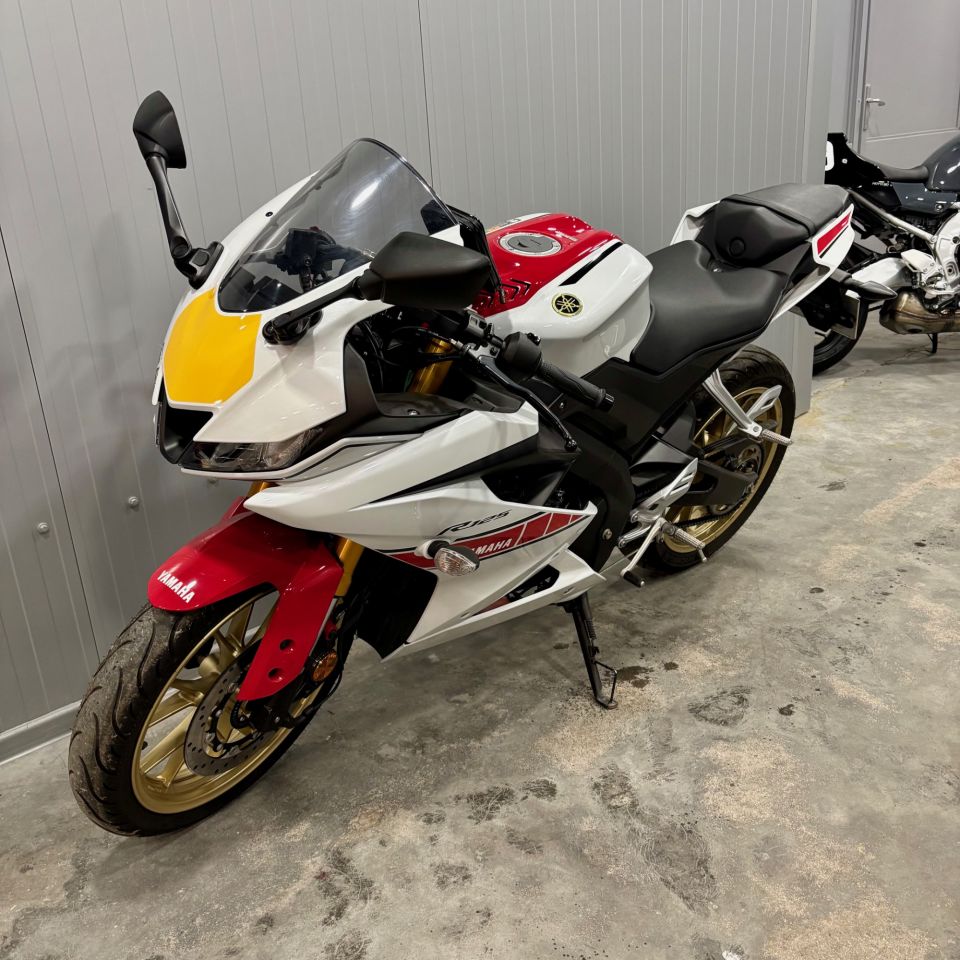 YAMAHA R125 World GP 60th Anniversary 12