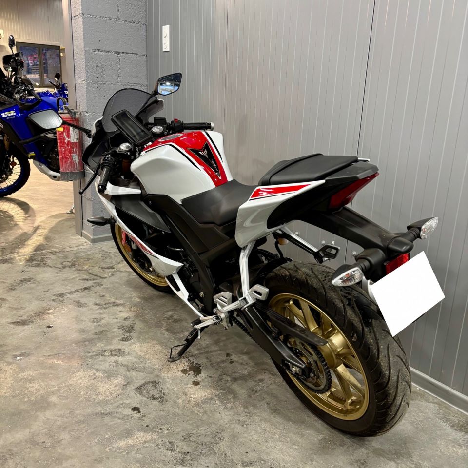 YAMAHA R125 World GP 60th Anniversary 15