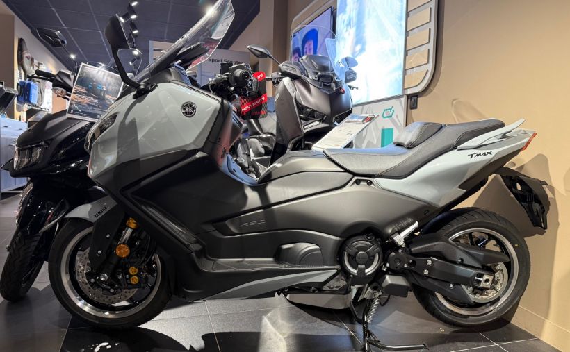 YAMAHA XP T-MAX 560 TECH MAX 0