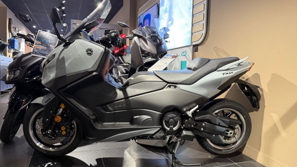 YAMAHA XP T-MAX 560 TECH MAX 0