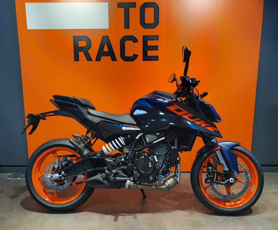 KTM 125 DUKE ABS 0