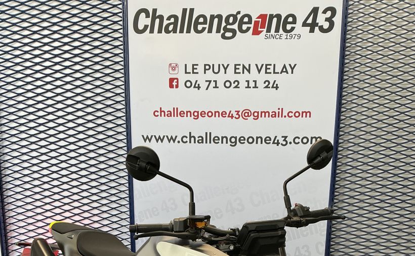 HUSQVARNA 801 vitpilen l 9