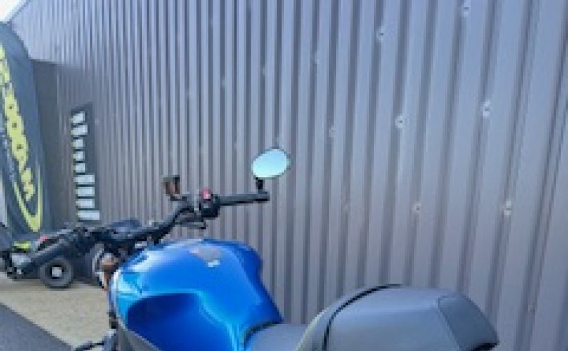 YAMAHA XSR 900 3