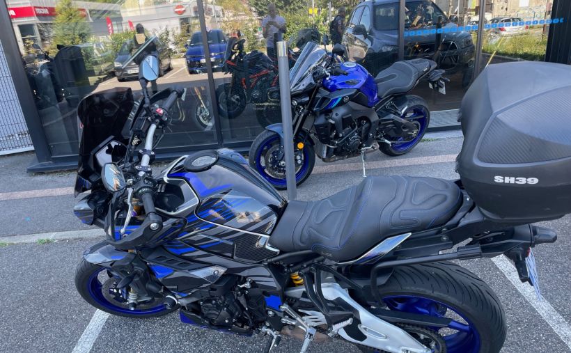 YAMAHA MT-10 SP 6