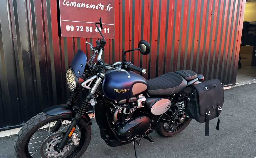 TRIUMPH STREET SCRAMBLER  900 4