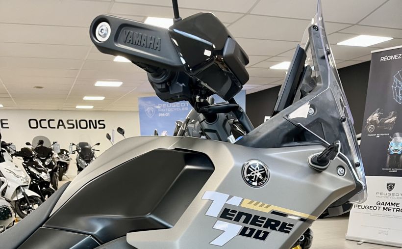 YAMAHA XTZ TENERE 700 10