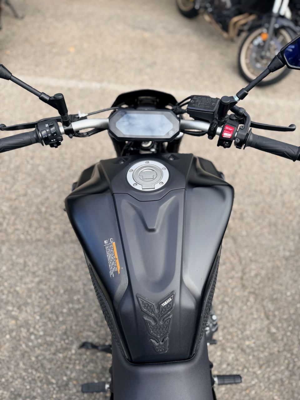 YAMAHA MT-07 (47.5CV) 3