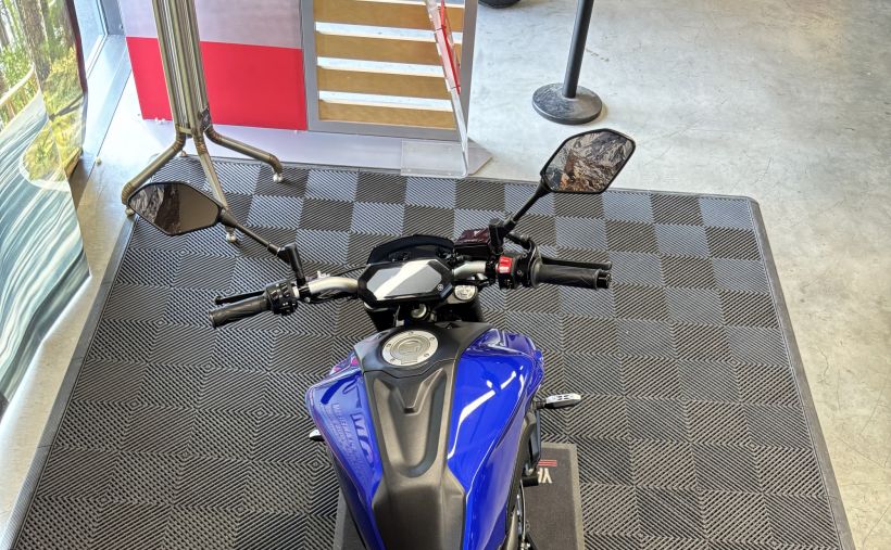 YAMAHA MT-07 (47.5CV) 3