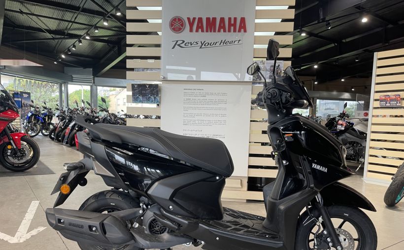 YAMAHA RayZR 125 2