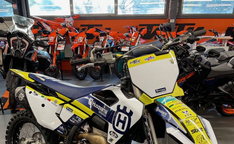 HUSQVARNA FC 250 1