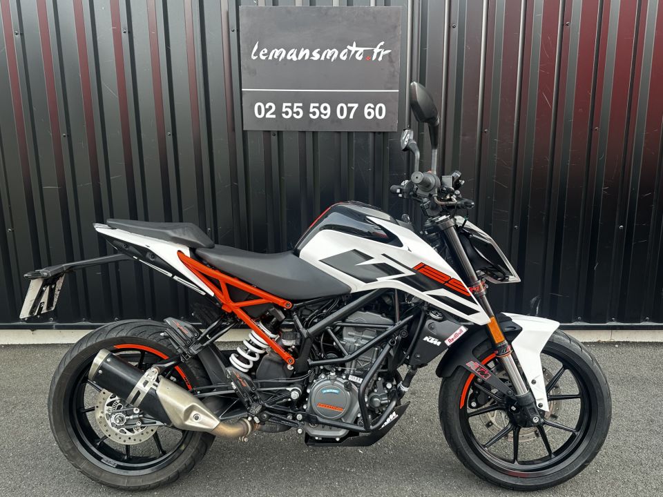 KTM 125 DUKE 0