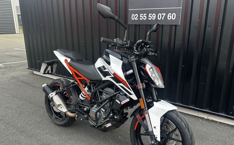 KTM 125 DUKE 10