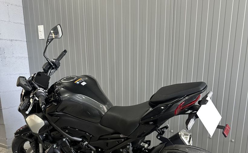 KAWASAKI Z 900 15