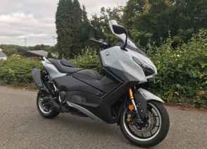 YAMAHA XP T-MAX 560 TECH MAX - 2025