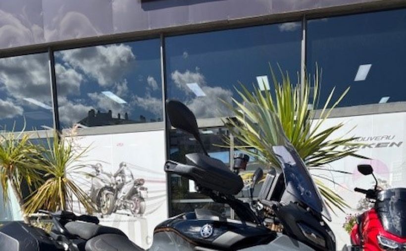 YAMAHA TRACER 9 GT + 0