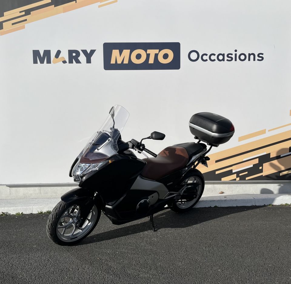 HONDA INTEGRA 700 13