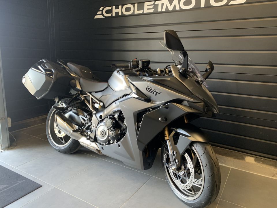 SUZUKI GSX-S 1000 GT 16