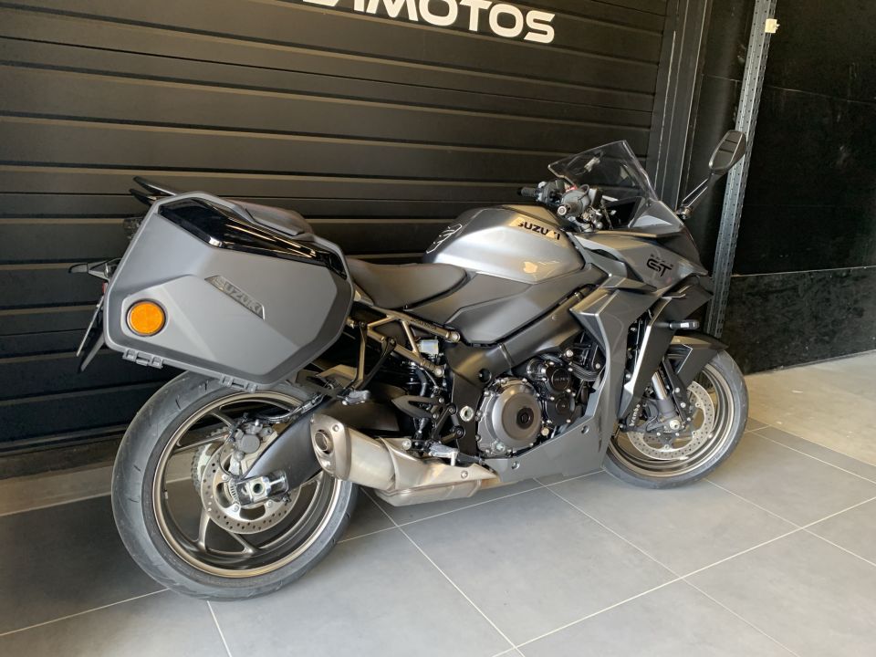 SUZUKI GSX-S 1000 GT 20