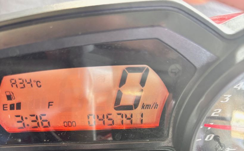 YAMAHA FZ 1000 2