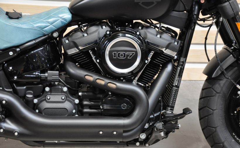 HARLEY-DAVIDSON SOFTAIL FAT BOB 1745 11