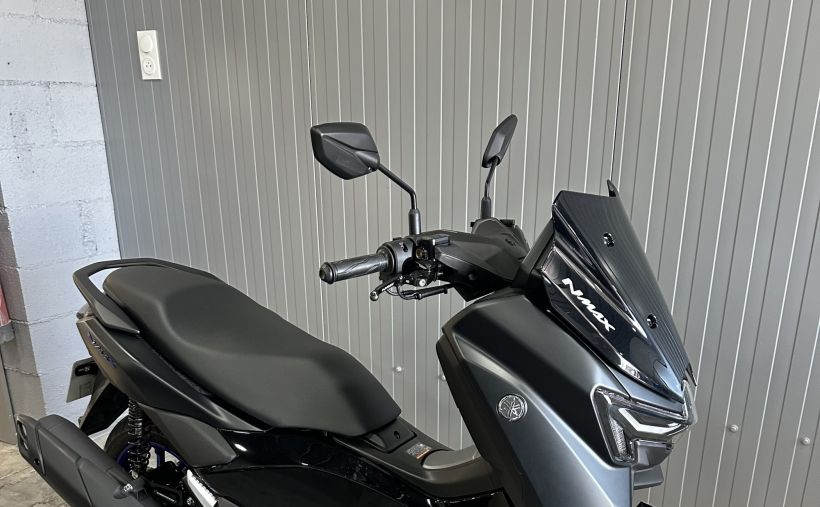 YAMAHA NMAX 125 3