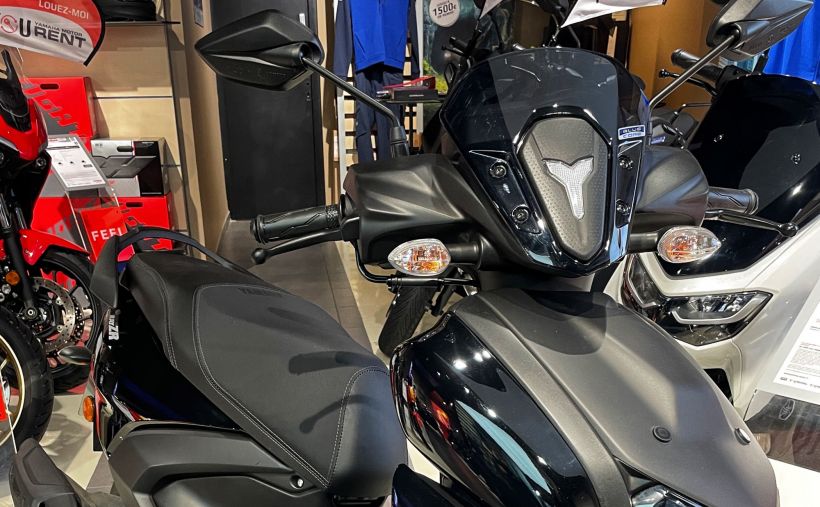 YAMAHA RayZR 125 0